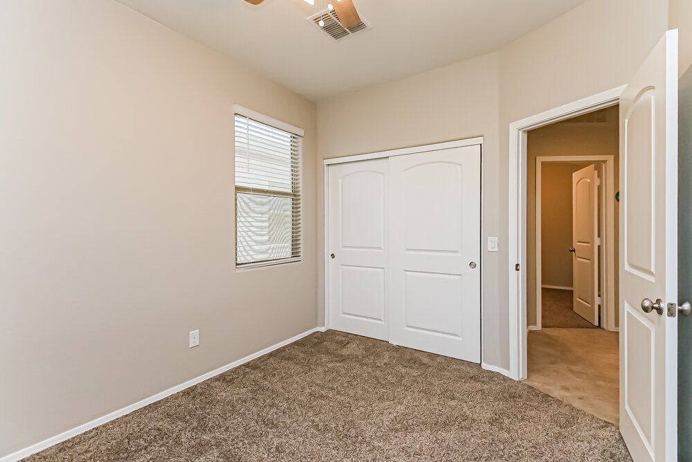 Building Photo - 4832 E Rhodium Dr