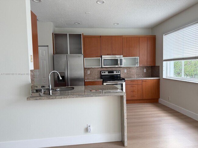 Building Photo - 4249 Magnolia Ridge Dr