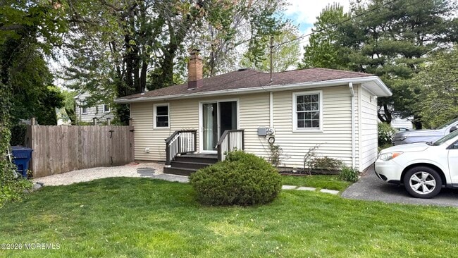 Building Photo - 1210 Allaire Ave