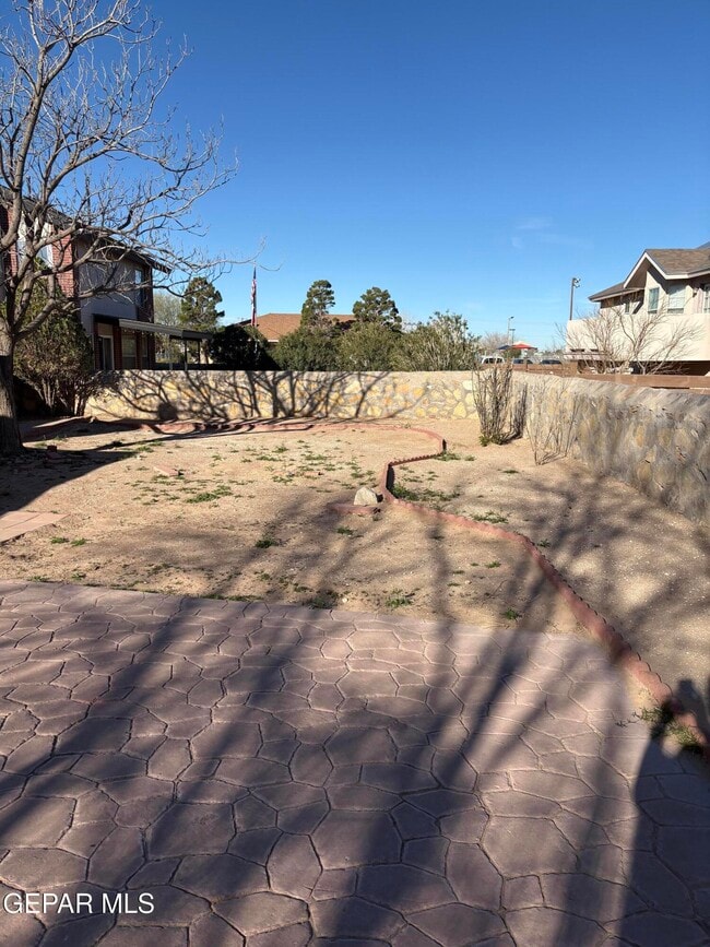 Building Photo - 13981 Veny Webb St