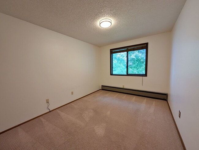 Building Photo - 275 - Residential
