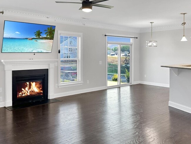 Building Photo - 1102 Dartmouth Dr