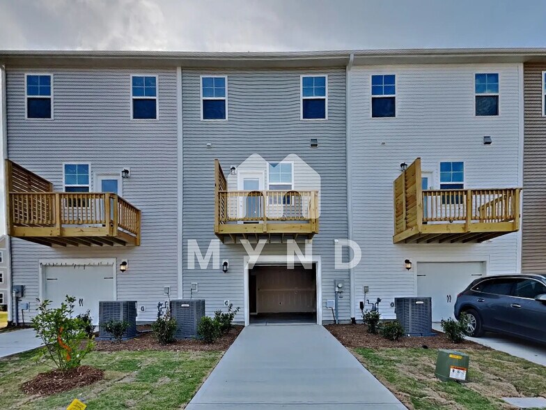 Building Photo - Room in Townhome on Sweet Lilac Wy