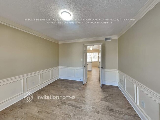 Building Photo - 3250 Ethan Dr