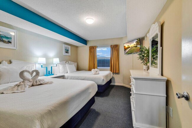 Building Photo - 1700 N Ocean Blvd