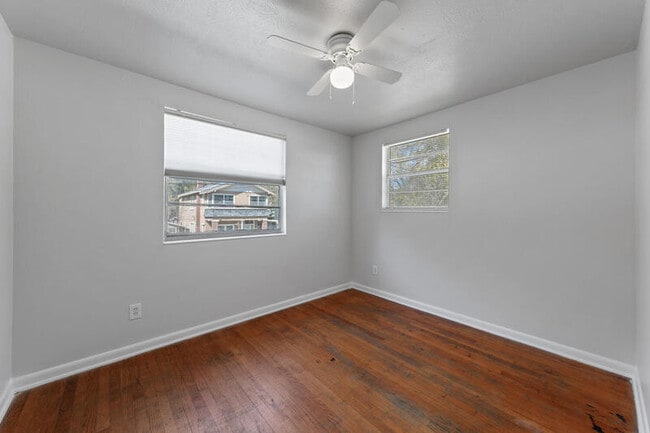 Building Photo - 1531 Louisiana St