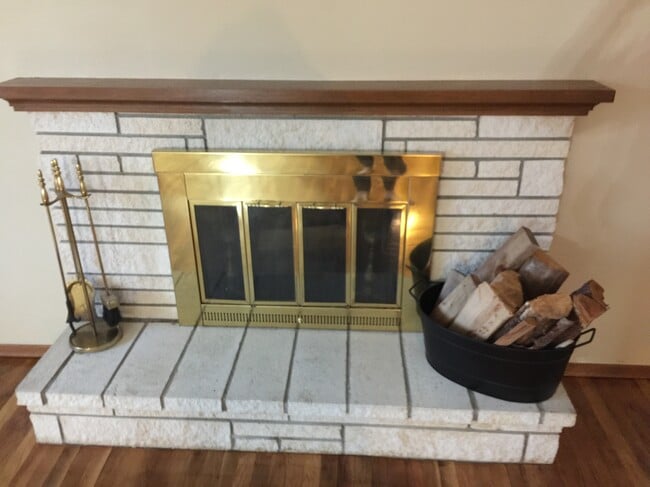 Building Photo - 4120 E Congress Ave