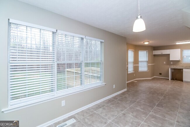 Building Photo - 4237 Sterling Pointe Dr