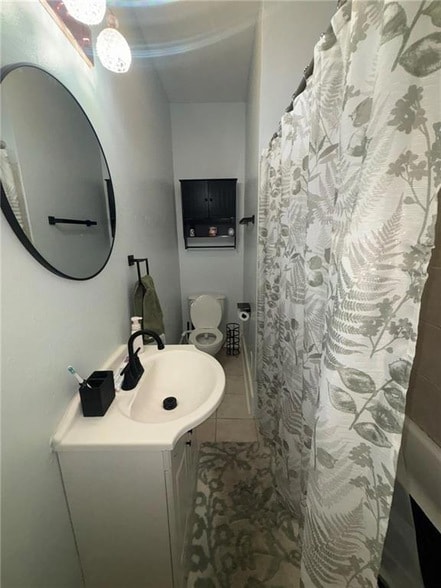 Building Photo - 2427 Peniston St