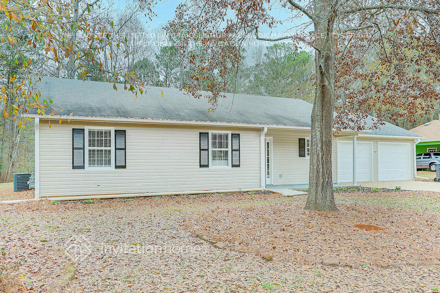 Building Photo - 50 Hidden Ridge Dr