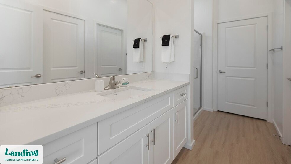 Building Photo - 5750 N La Cholla Blvd