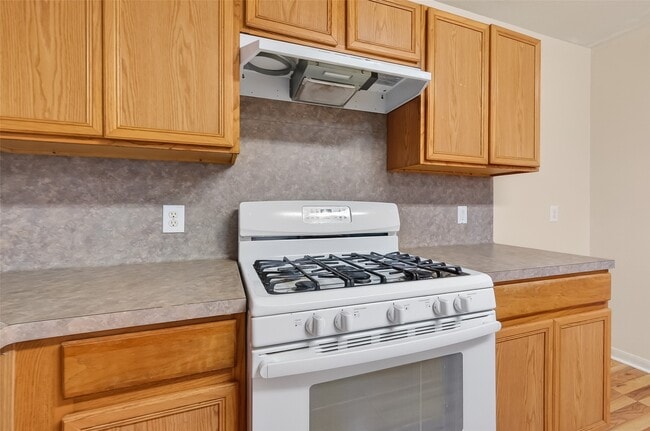 Building Photo - 13410 Blue Swallow Dr