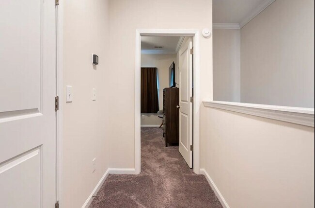 Building Photo - 4357 Azalea Dr