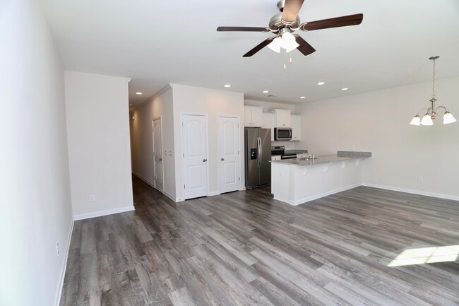 Building Photo - 1854 Gabriel Ln