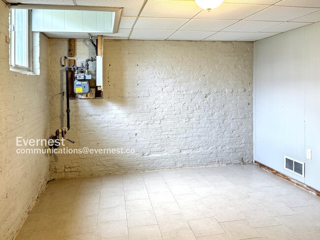 Building Photo - BALTIMORE SPECIAL! Get $200 OFF Your First Month on This 2 Bed / 2 Bath Townhome with Deck & W/D!