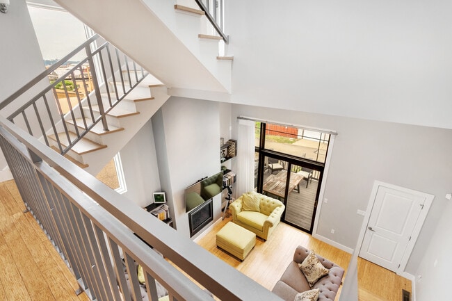 Building Photo - 3433 Ligonier St