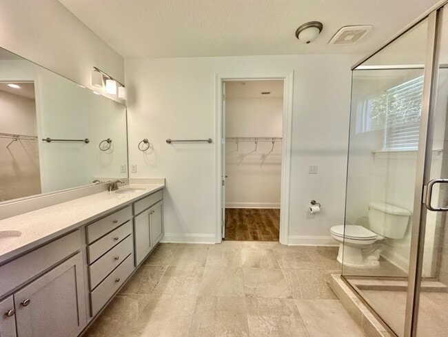 Building Photo - 65 Laurel Oaks Dr