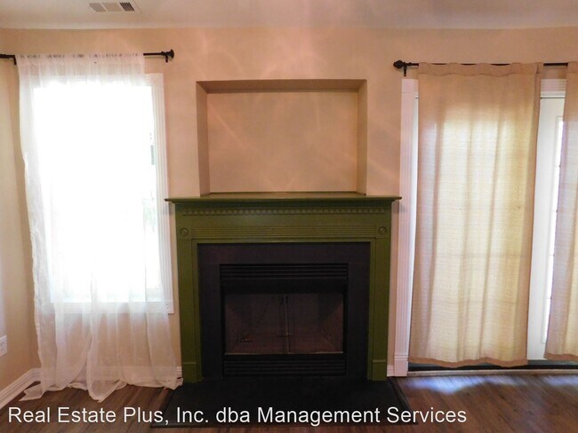 Building Photo - 3 br, 2 bath House - 1501 Race Track Road
