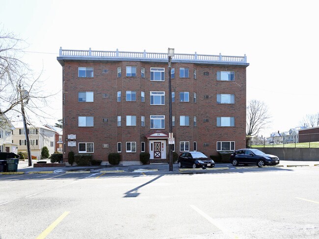 Building Photo - 29 Gordon St