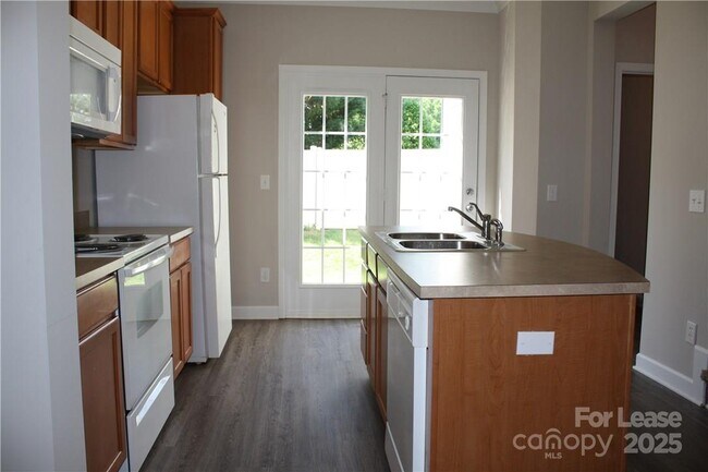 Building Photo - 13316 Calloway Glen Dr