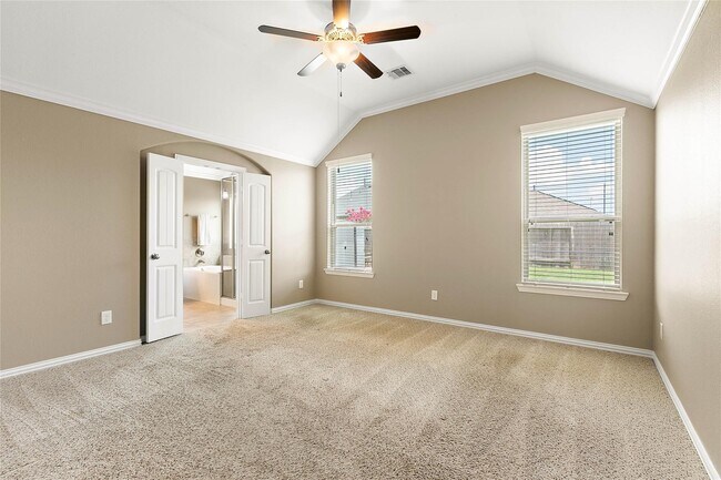 Building Photo - 31225 Liberty Knoll Ln