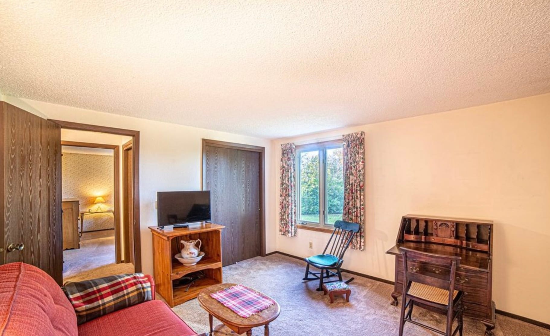 Building Photo - 1143 Ulmus Dr