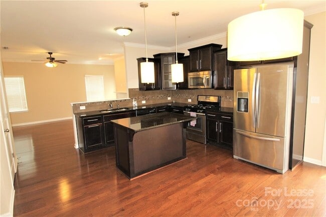 Building Photo - 12618 Ballyliffin Dr