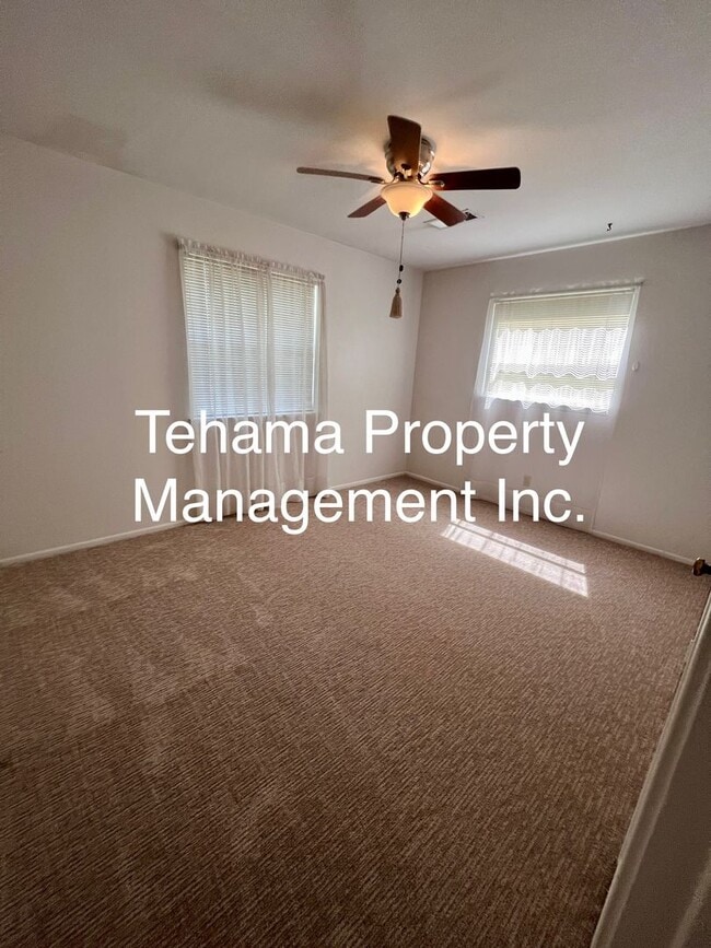 Building Photo - 3 bedroom 2 bath Home in the Forward Addit...
