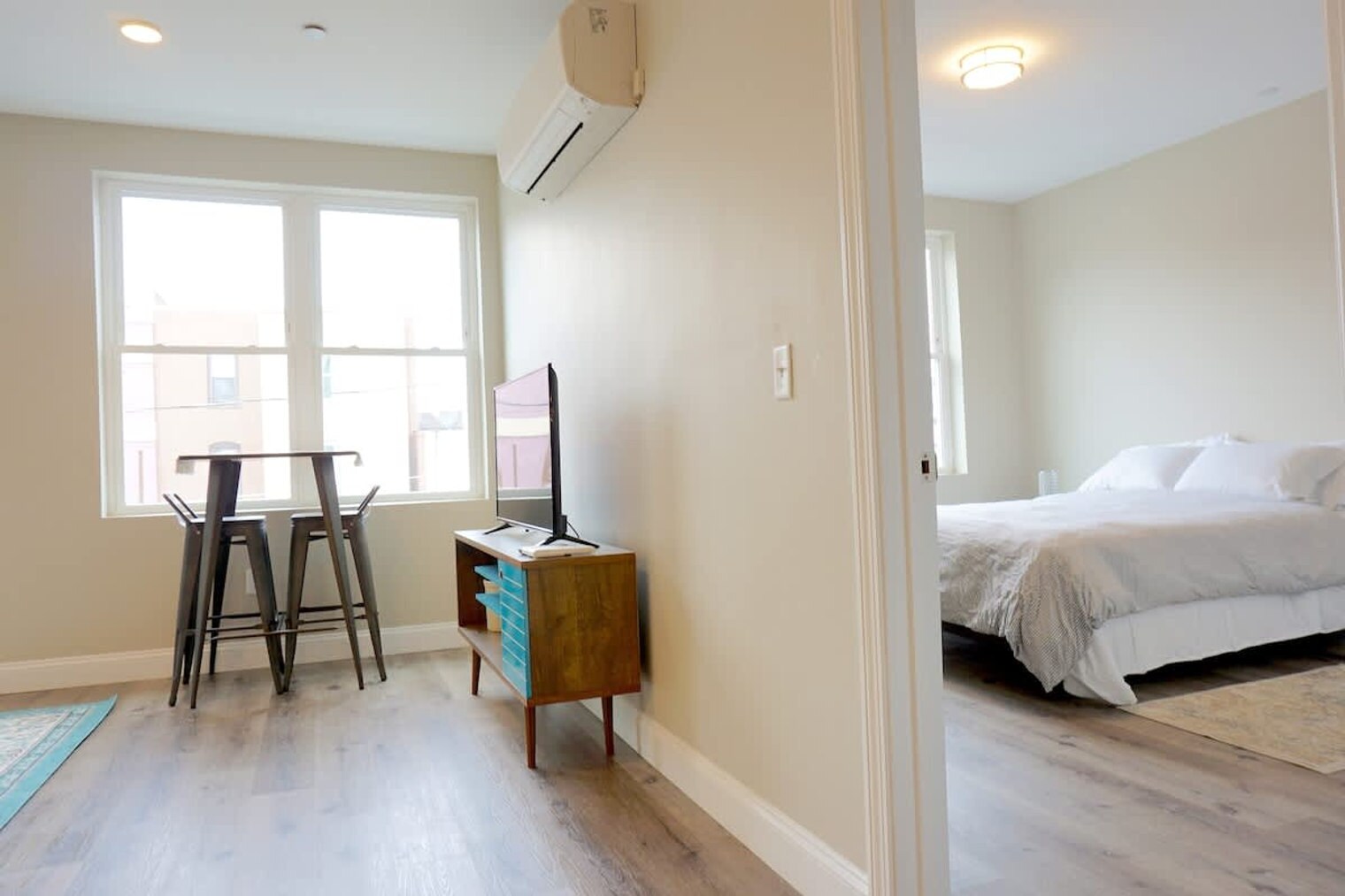 Building Photo - 140 Pearl St