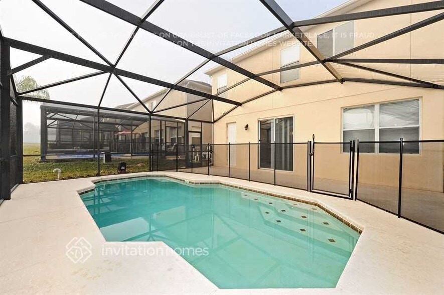 Building Photo - 317 Alfani St