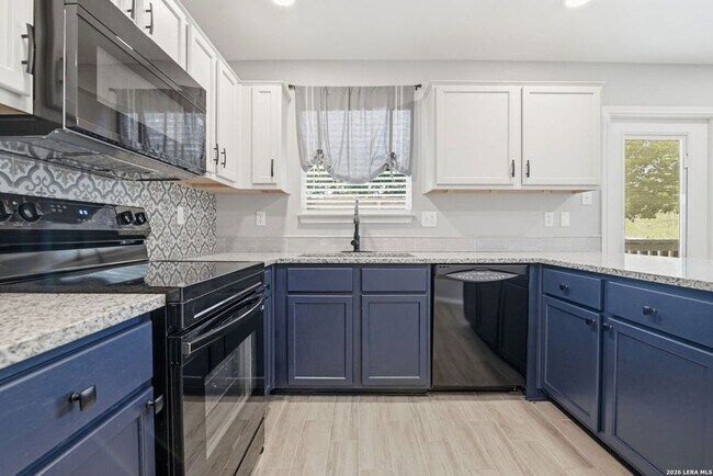 Building Photo - 655 Rattler Bluff