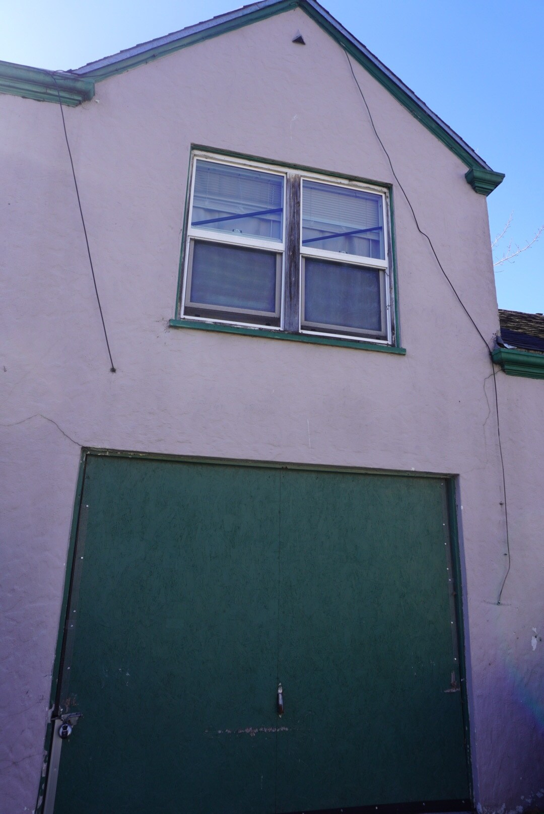 Building Photo - 2224 Virginia Ave