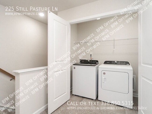 Building Photo - 225 Still Pasture Ln