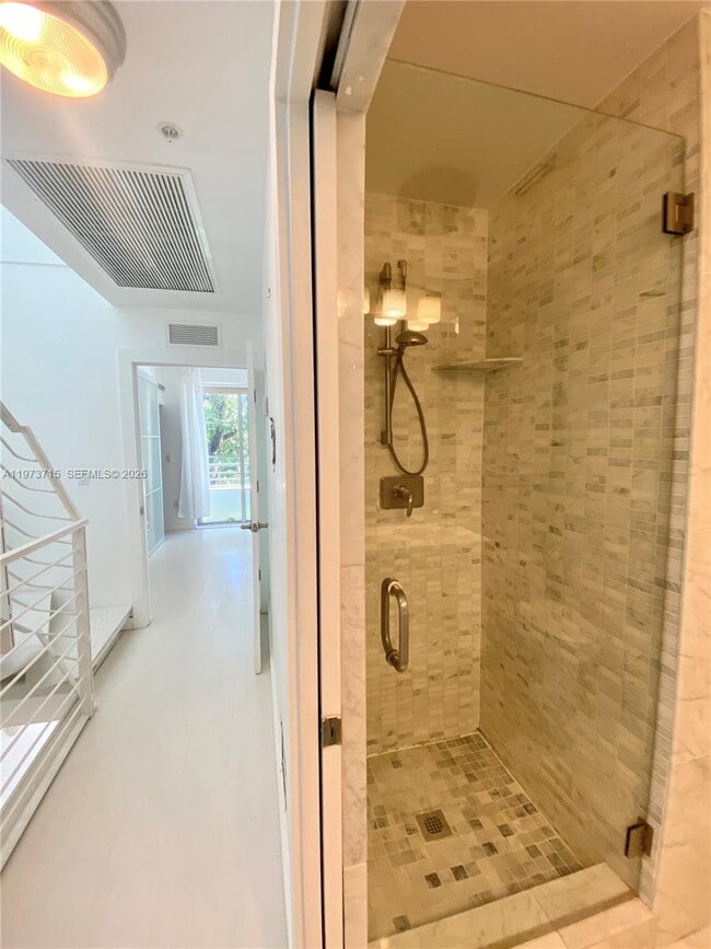 Building Photo - 1600 Michigan Ave