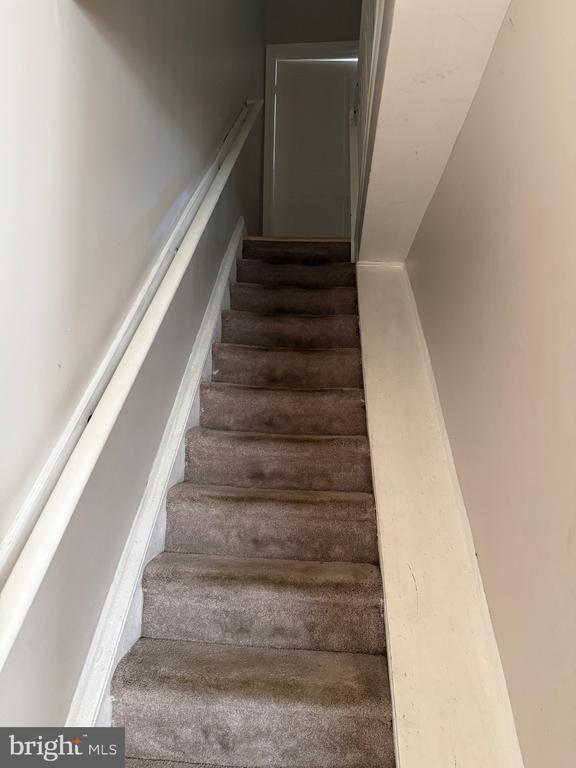 Building Photo - 5303 Westminster Ave