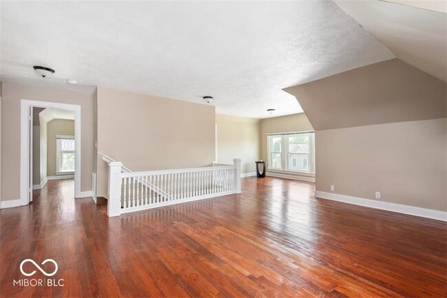 Building Photo - 509 N Meridian St