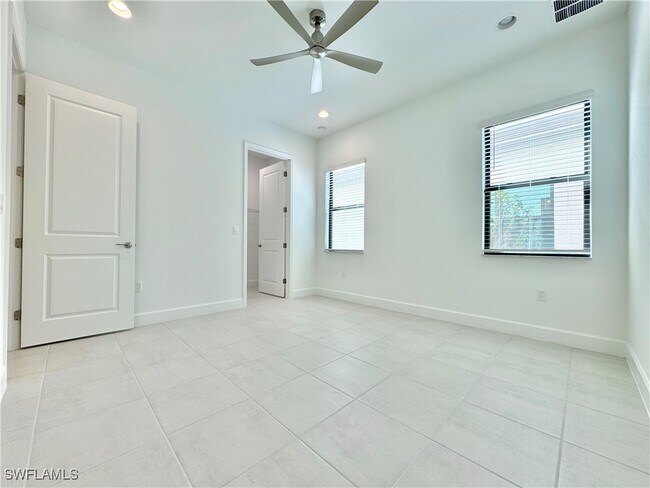 Building Photo - 20370 Fair Oak Ln