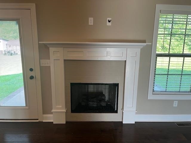 Building Photo - 433 Adalynn Cir