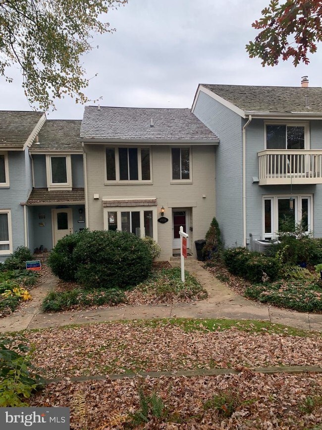 Building Photo - 2016 Chadds Ford Dr
