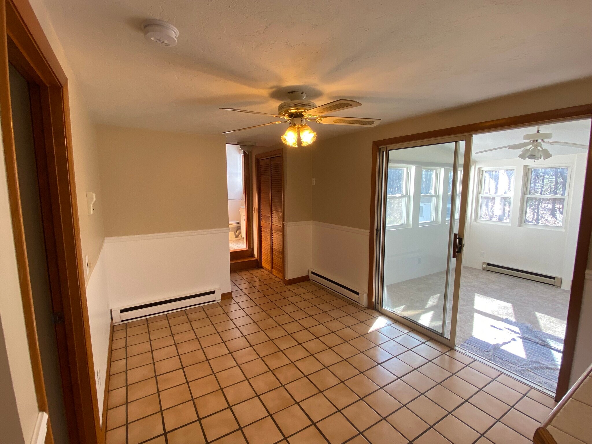 Dining room - 9C Holman Rd
