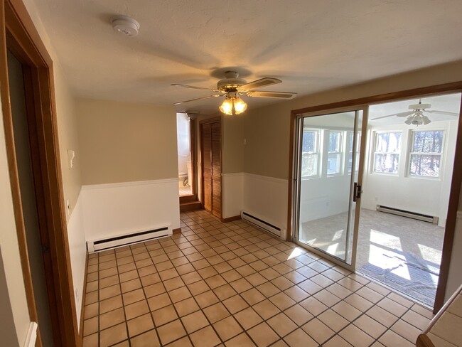 Dining room - 9 Holman Rd