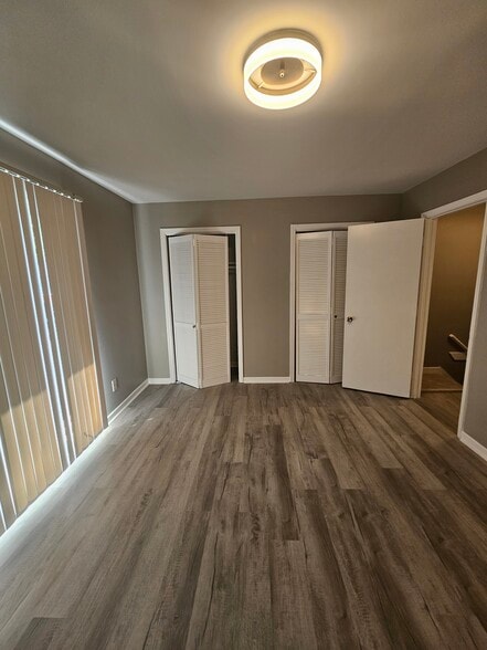 Bedroom - 732 Coventry Ln