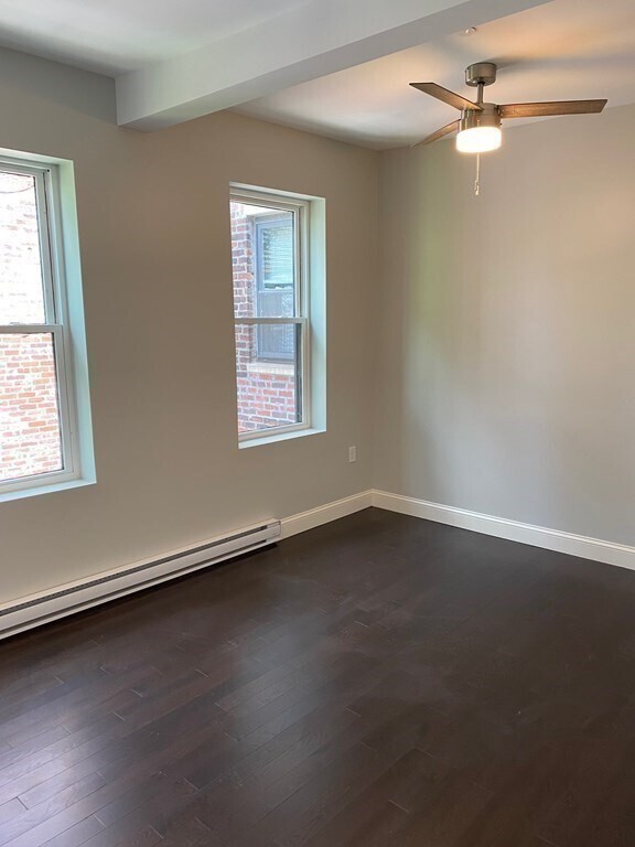 Building Photo - 45 Charter St