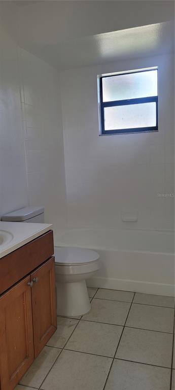 Building Photo - 2461 Dryer Ave