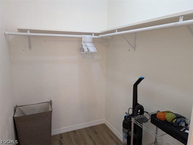 Building Photo - 15493 Admiralty Cir