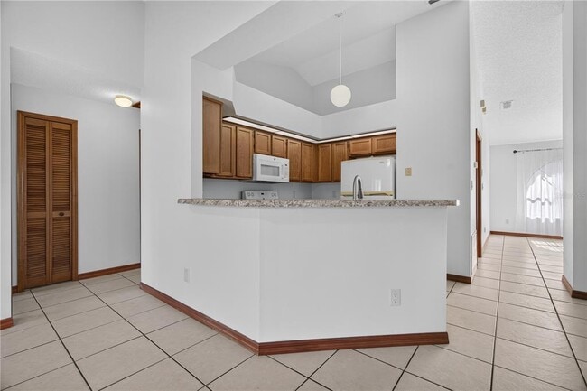 Building Photo - 4059 Waterview Loop