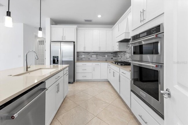 Building Photo - 9982 Beachwalk Dr