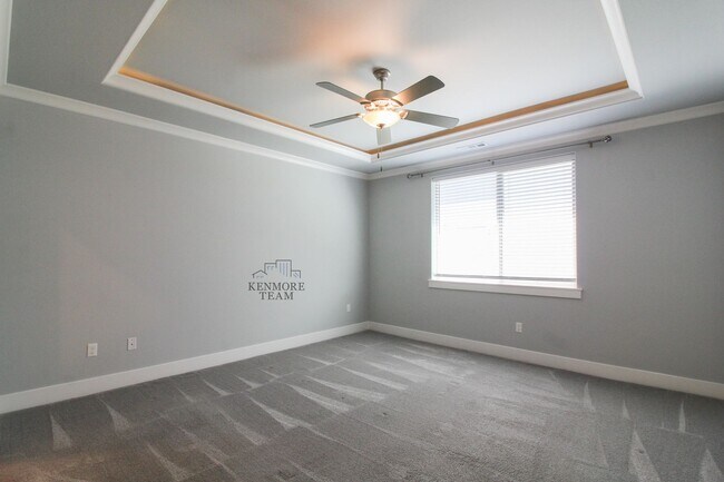 Building Photo - 9114 Ruven St
