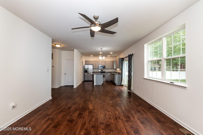 Building Photo - 22 Nautilus Dr