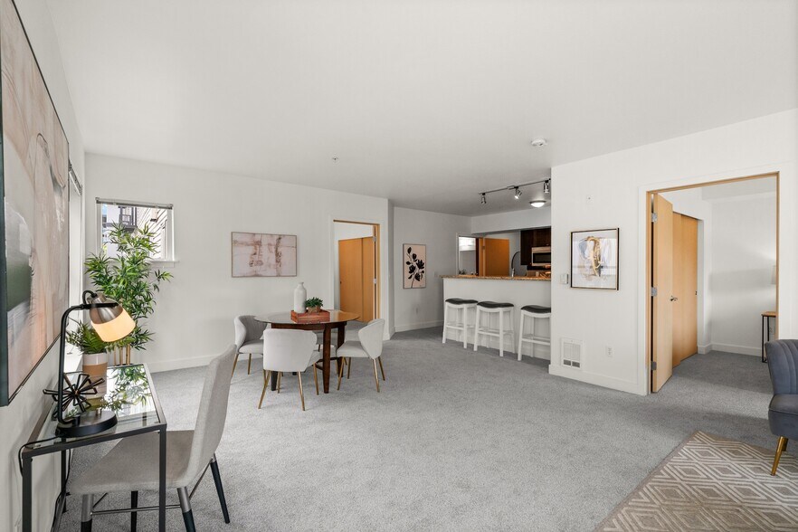 Building Photo - 1620 Belmont Ave